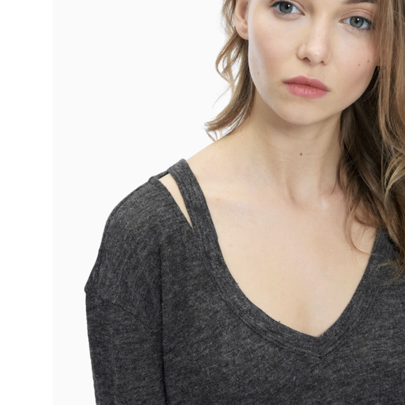 Splendid Ashbourne Knit Cut Out V Neck Top - XS - Picture 9 of 15